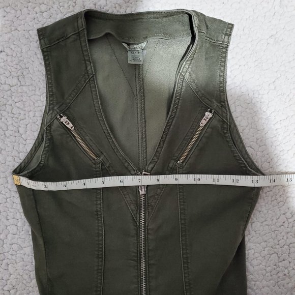 Sexy GUESS Women's Cara Zip-Front Denim Jumpsuit - Army Olive - XS - Picture 6 of 16